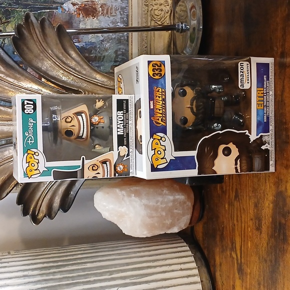 HUGE BOX X LARGE Funko Pop! Marvel Eitri Figure - Black and Brown - Picture 8 of 8